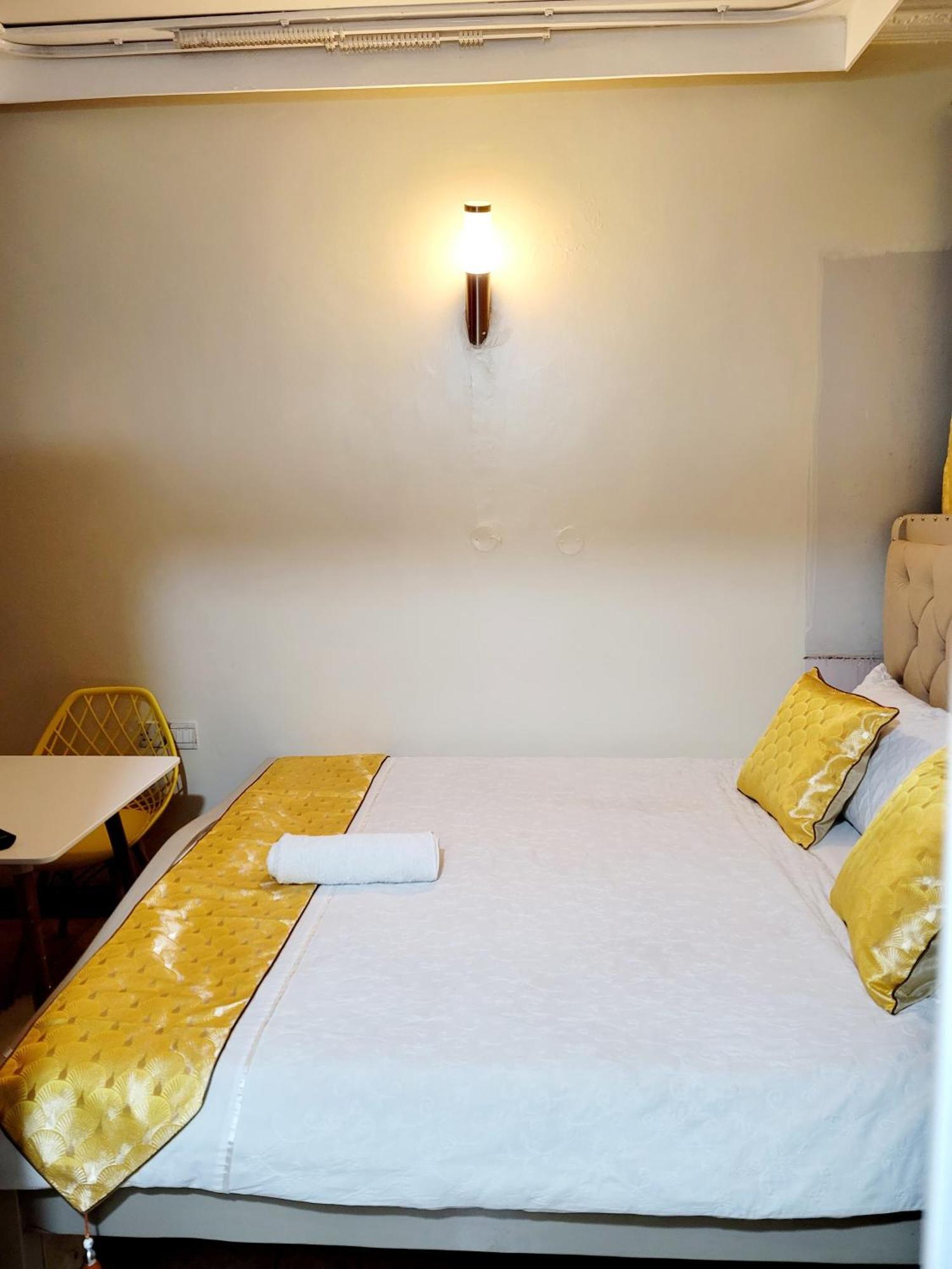 Deka Hotel Ngara Equity Nairobi Exteriör bild