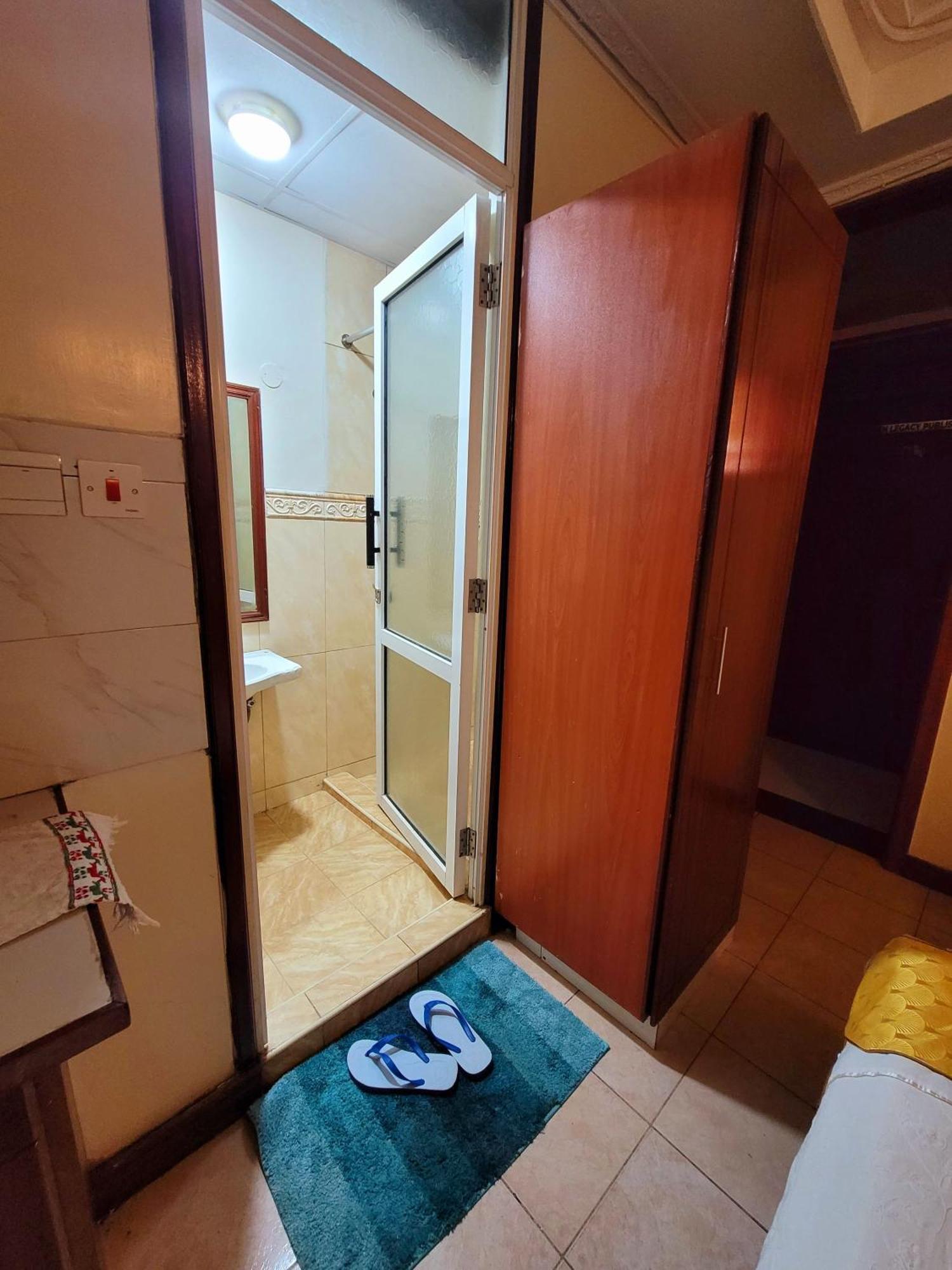 Deka Hotel Ngara Equity Nairobi Exteriör bild