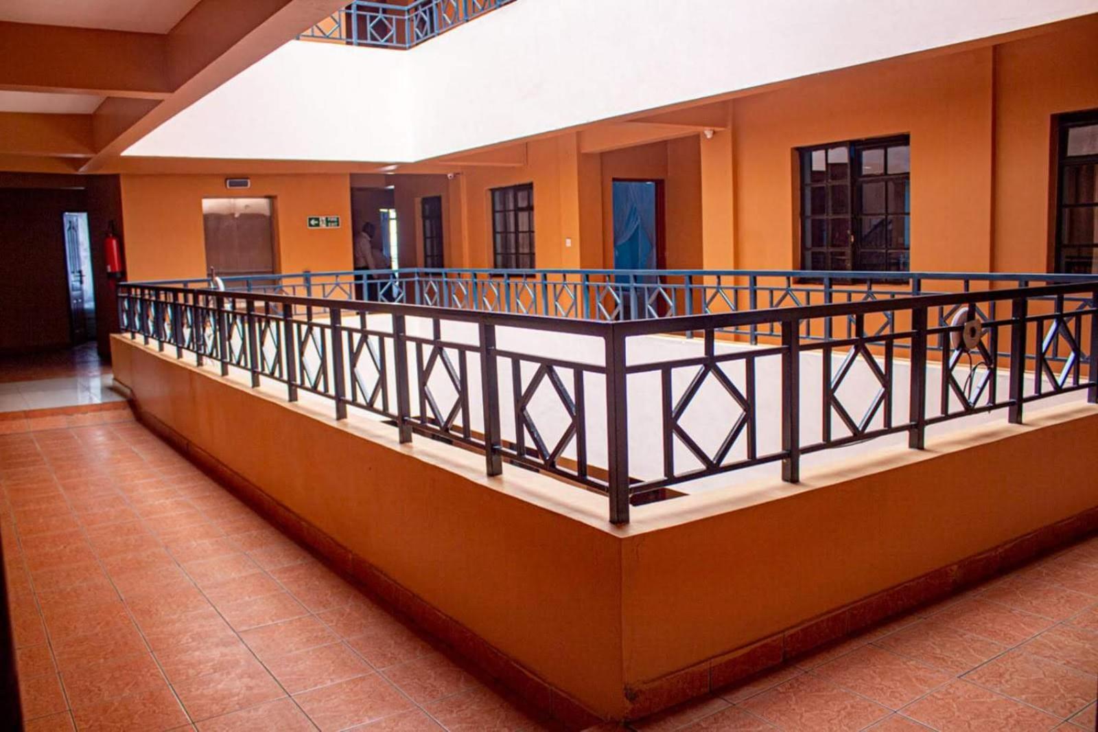 Deka Hotel Ngara Equity Nairobi Exteriör bild